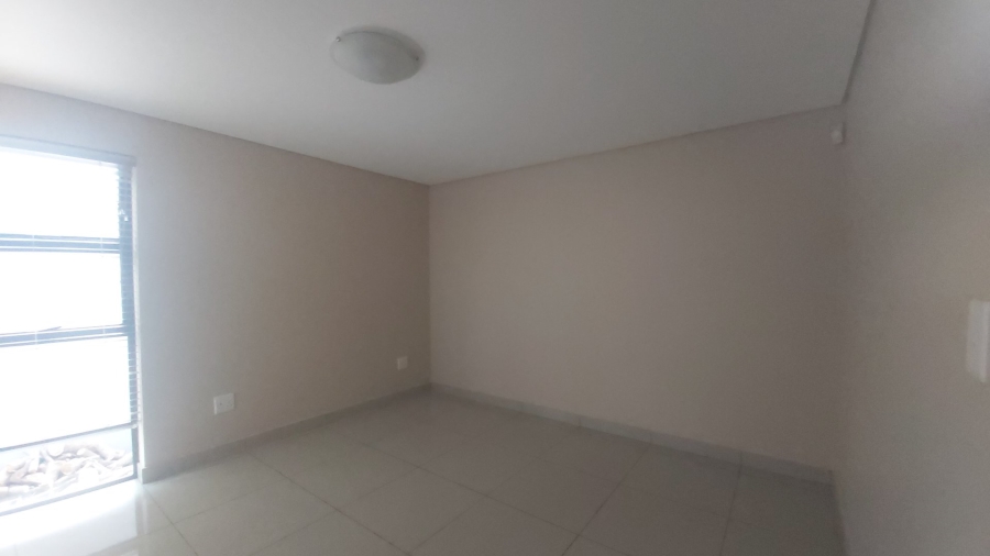 To Let 3 Bedroom Property for Rent in Heuwelsig Free State
